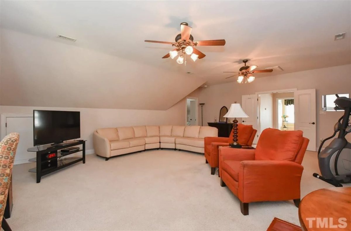 Modern Craftsman house Plan with 3 Floors and Luxury Features