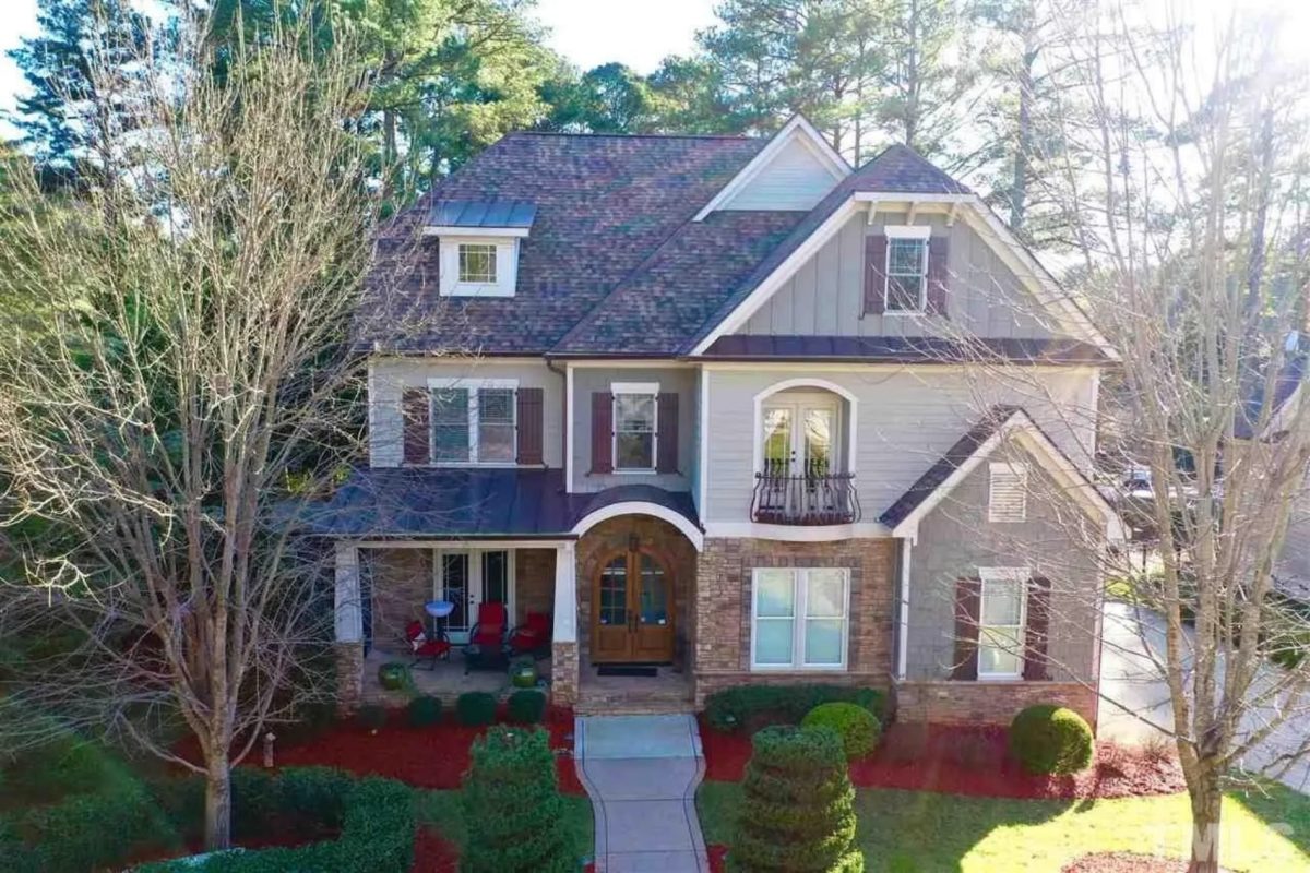 Modern Craftsman house Plan with 3 Floors and Luxury Features