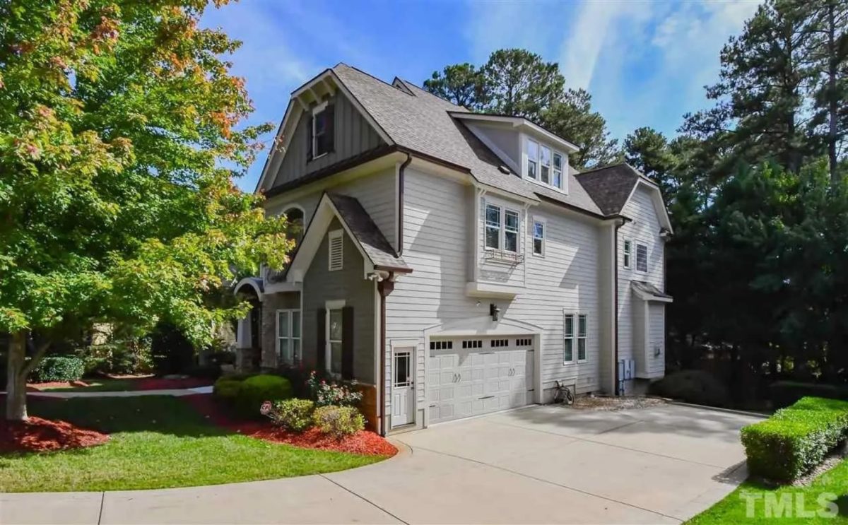 Modern Craftsman house Plan with 3 Floors and Luxury Features