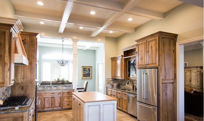 Spacious Modern Craftsman house Plan with 5 Bedroom Design