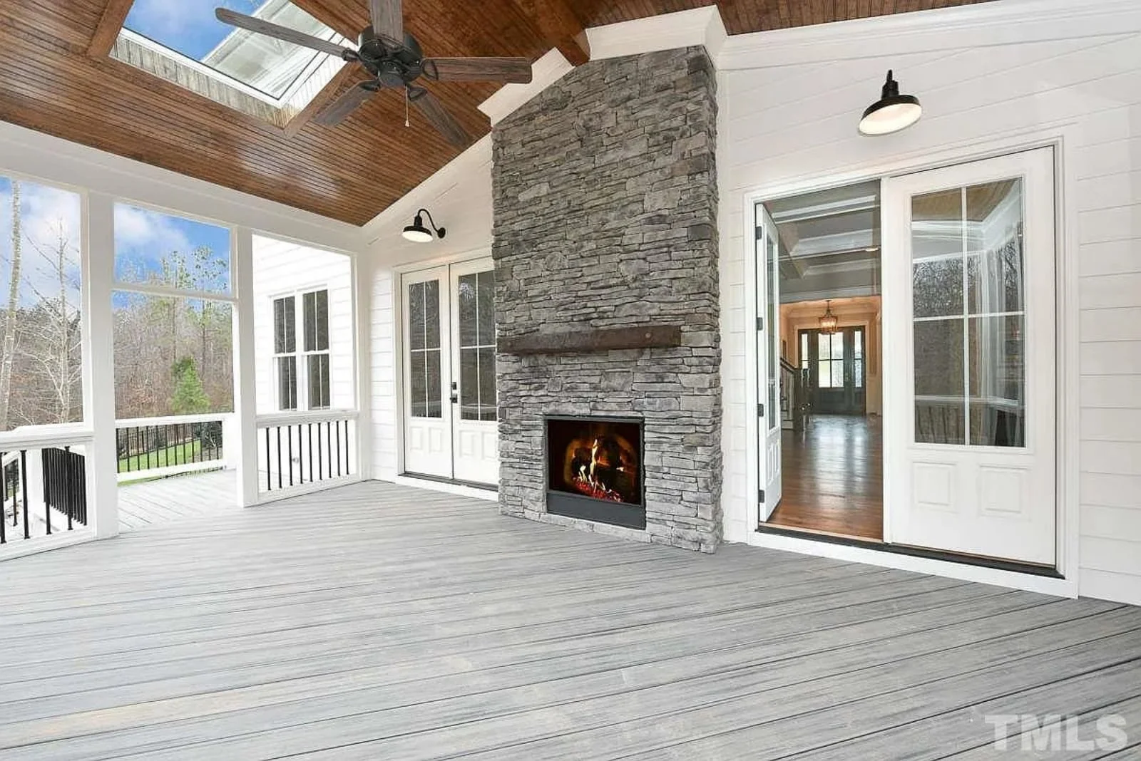 15-1328 HOUSE PLAN - 6-Bed, 7-Bath, 4,465 SF Modern Farmhouse House Plan 3 Modern Colonial house Blueprint with 6 Beds & 7 Baths