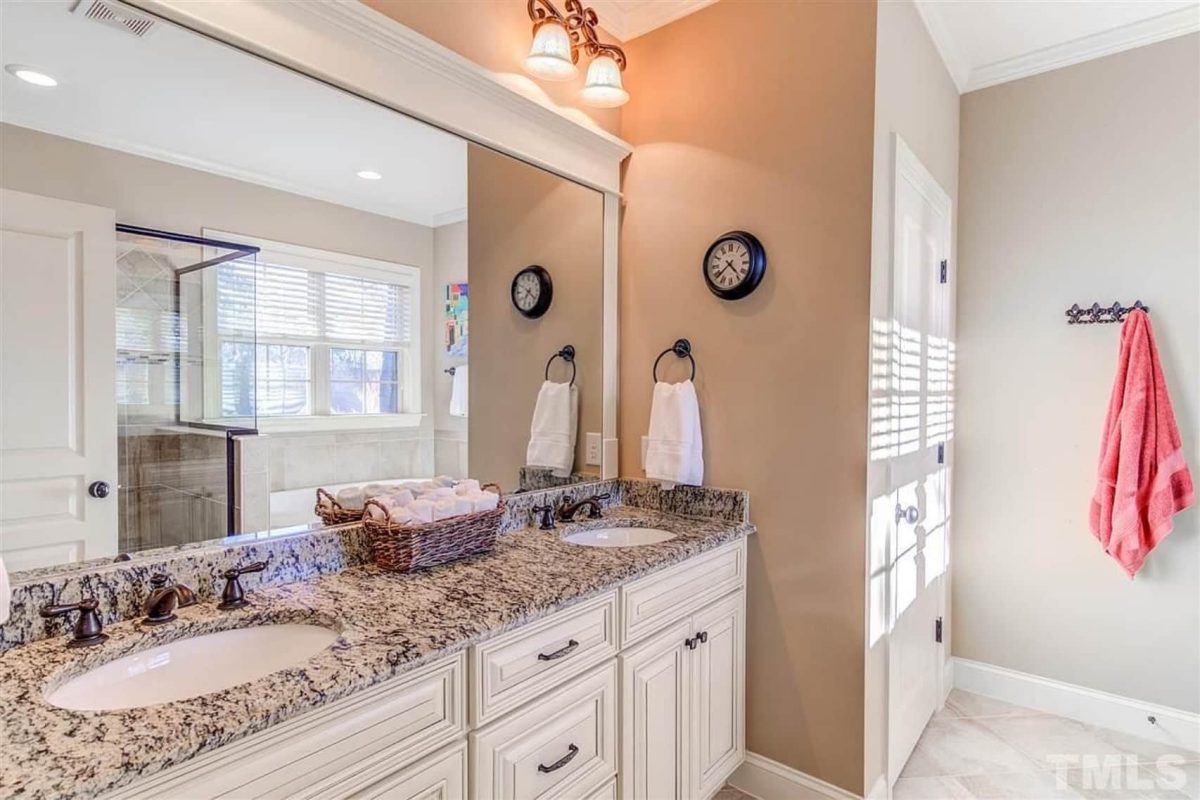 Spacious house Floor Plan with Architectural Designs and CAD