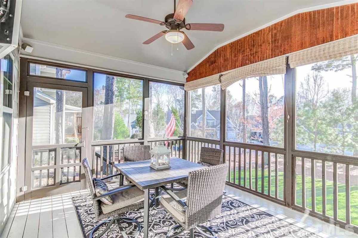 Spacious house Floor Plan with Architectural Designs and CAD