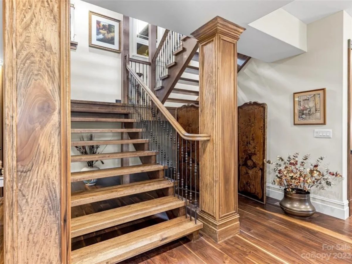 Luxury 3-Story Craftsman house Plan & Blueprint