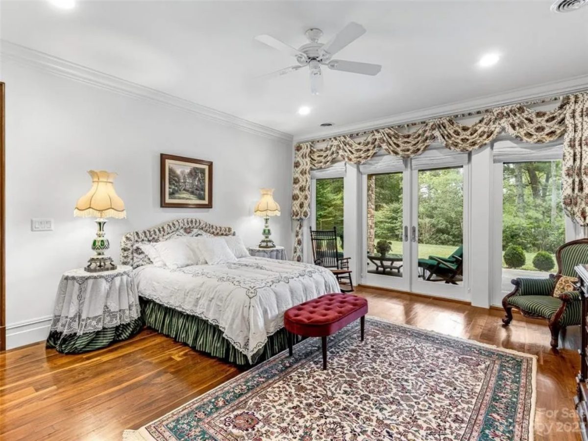 Luxury 3-Story Craftsman house Plan & Blueprint