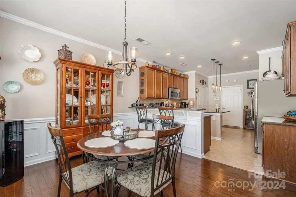 Spacious 6-Bedroom Townhome Plan