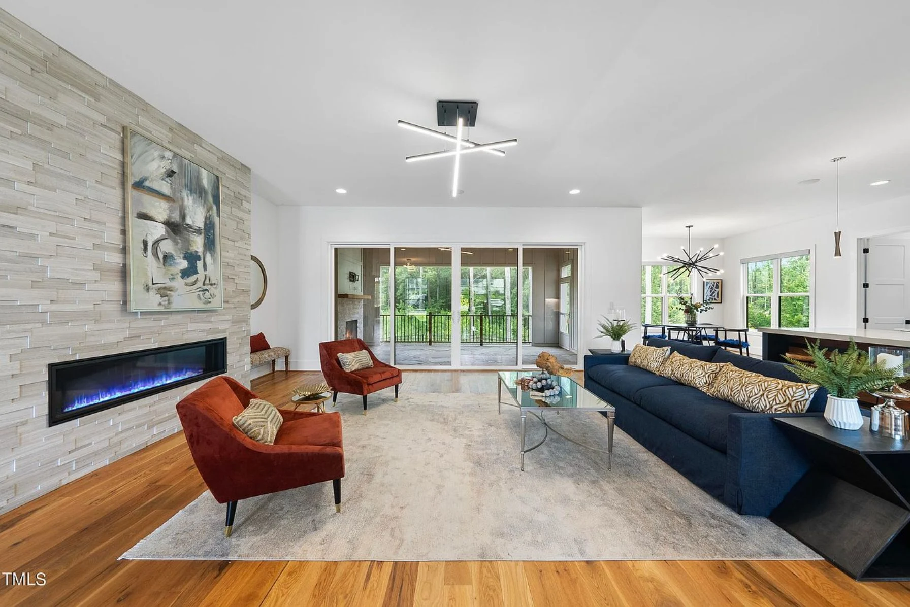 Modern house Plan with 5 Bedrooms, CAD Designs, and Open Layout