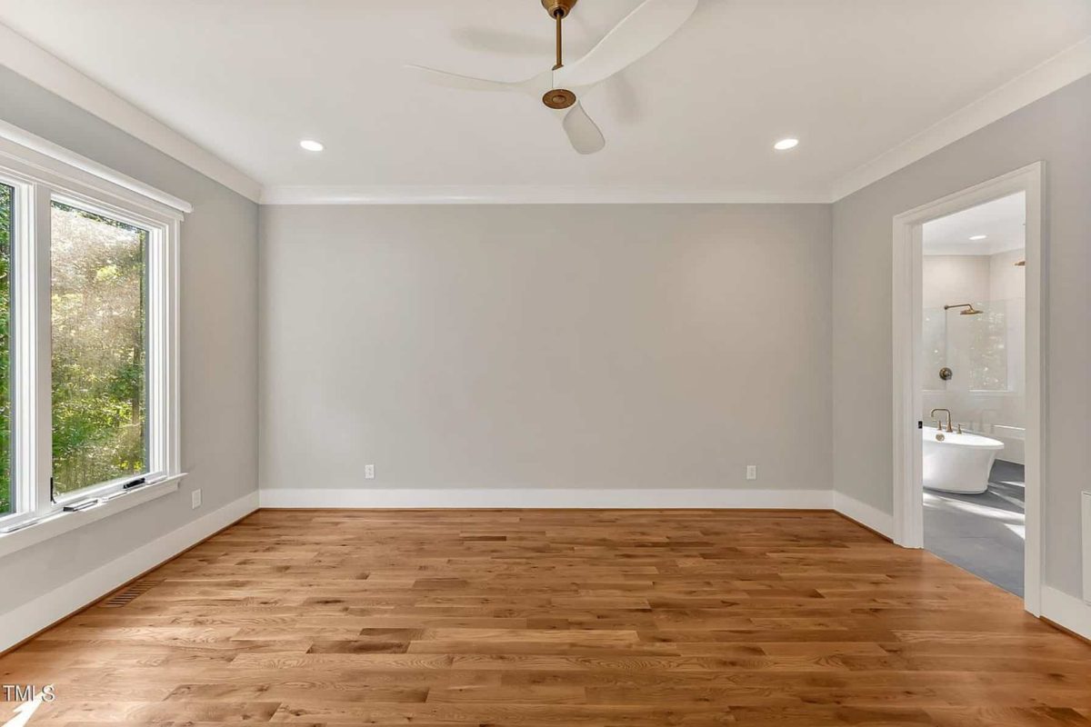 Modern house Floor Plan with 2 Floors, 5 Beds, and Open Layout