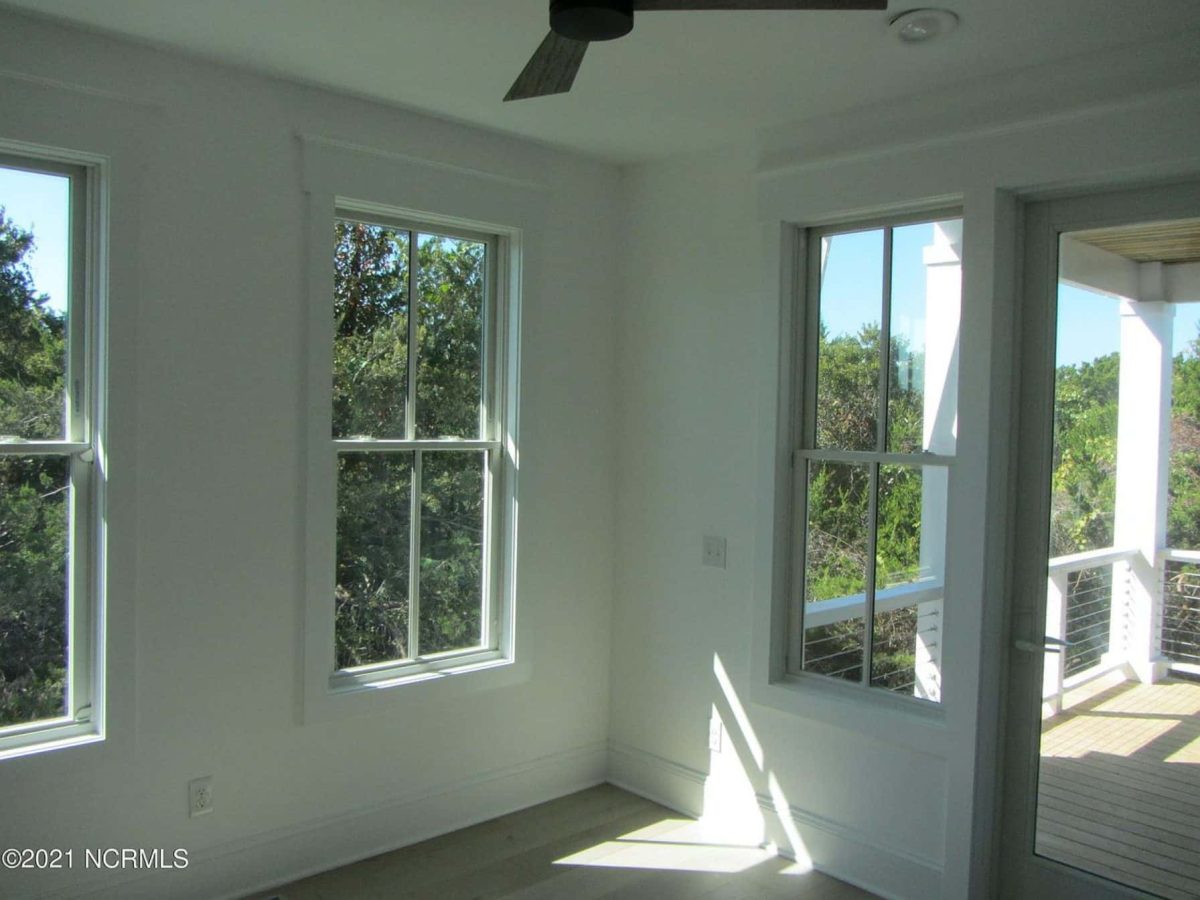 Spacious Coastal house Plan with CAD Floor Plans & Designs