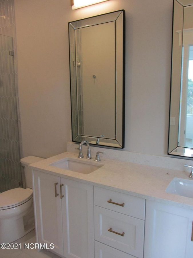 Spacious Coastal house Plan with CAD Floor Plans & Designs