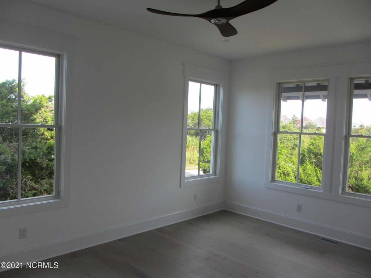 Spacious Coastal house Plan with CAD Floor Plans & Designs