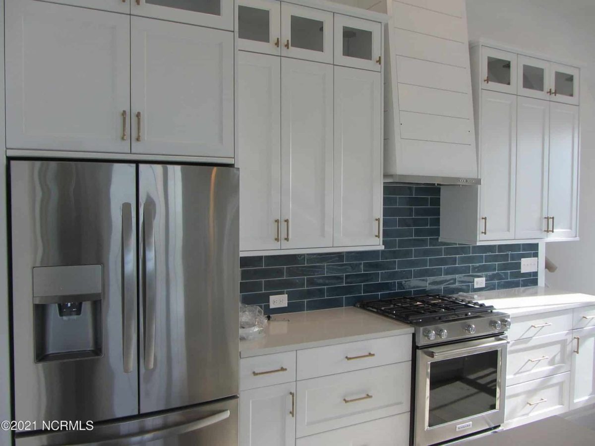 Spacious Coastal house Plan with CAD Floor Plans & Designs