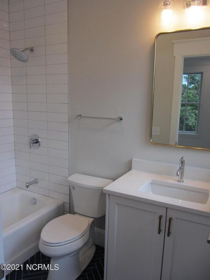 Spacious Coastal house Plan with CAD Floor Plans & Designs