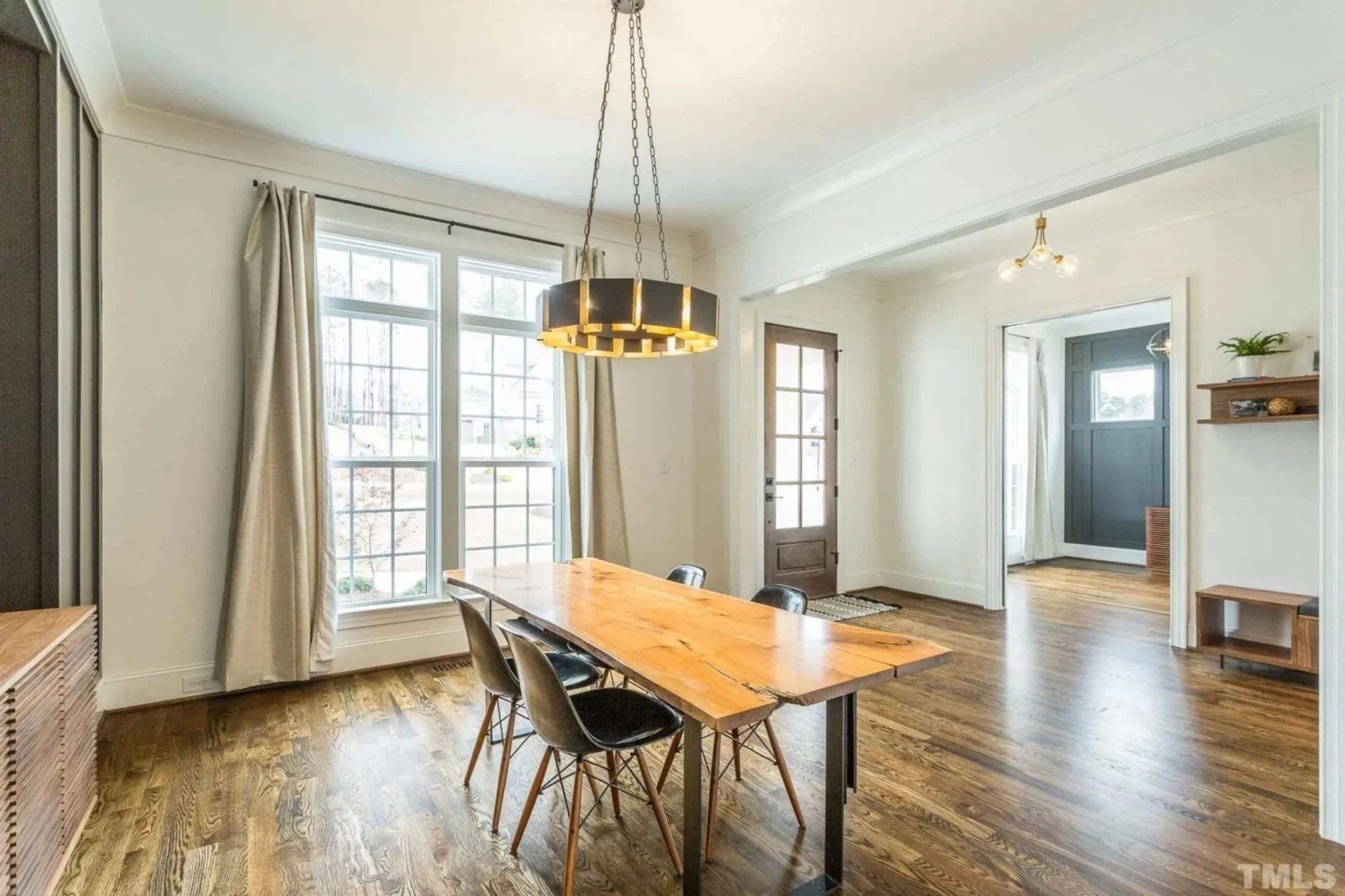 Elegant 3-Story house Plan with CAD Blueprint & Modern Designs