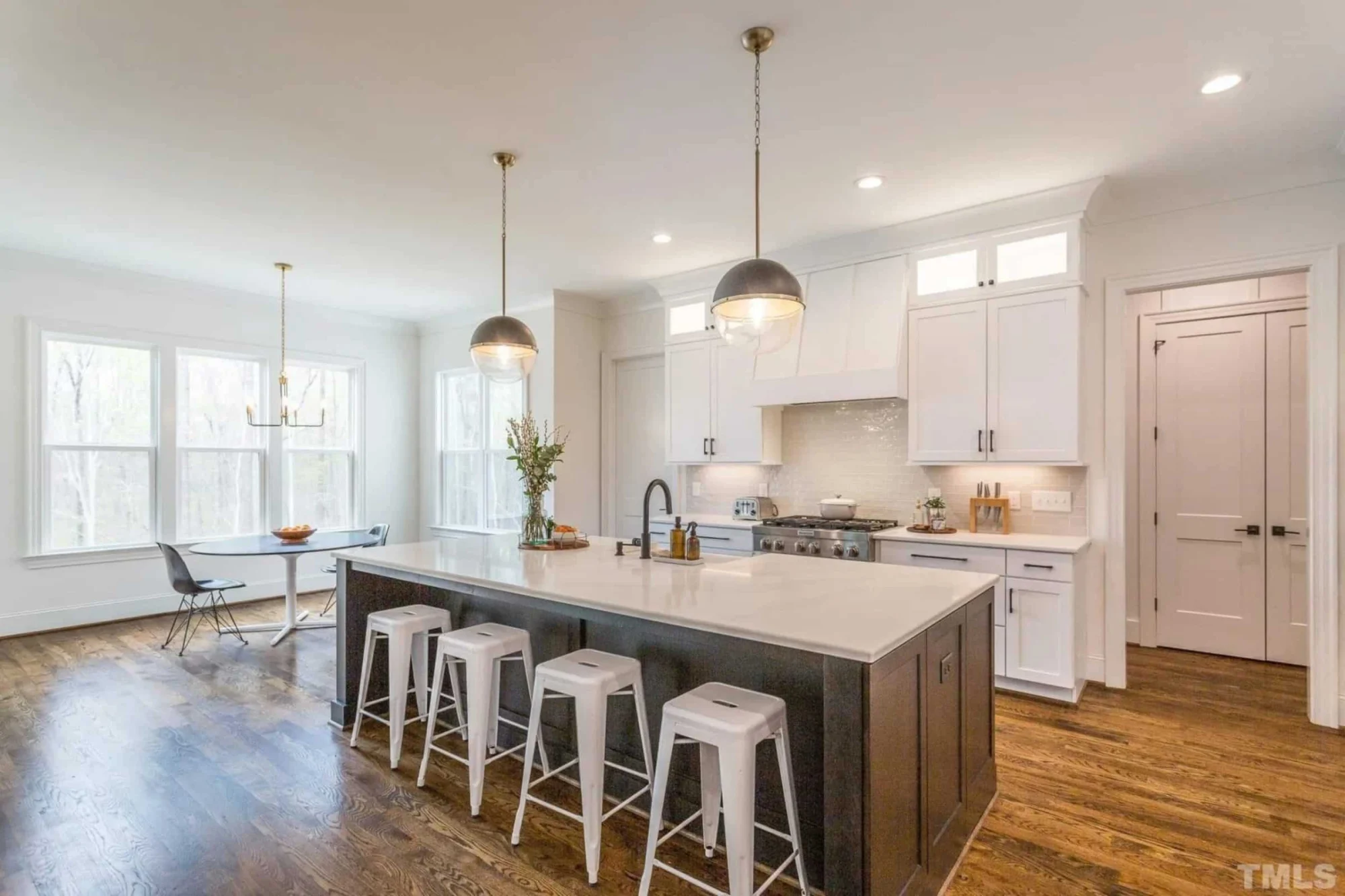 Elegant 3-Story house Plan with CAD Blueprint & Modern Designs