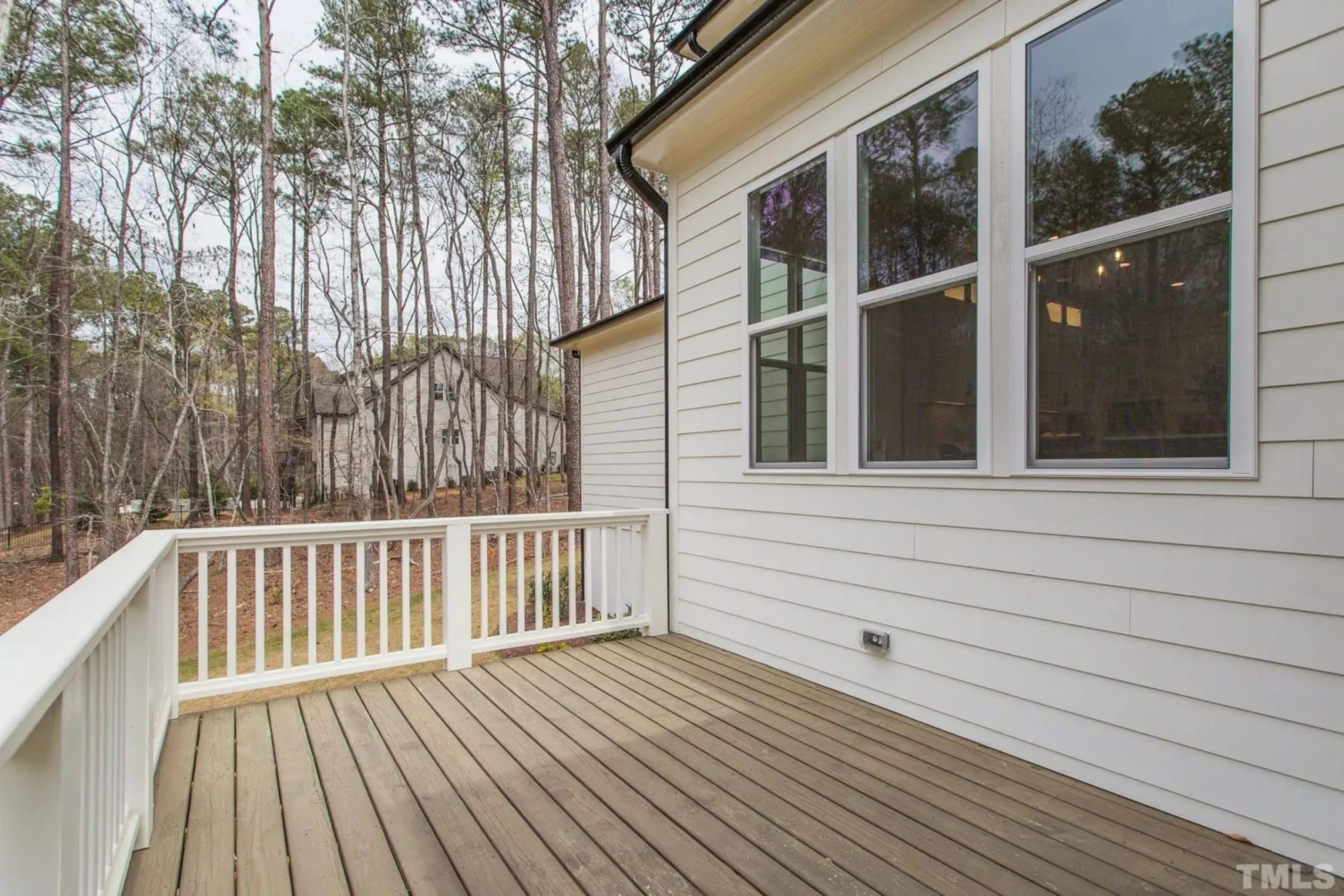 Elegant 3-Story house Plan with CAD Blueprint & Modern Designs