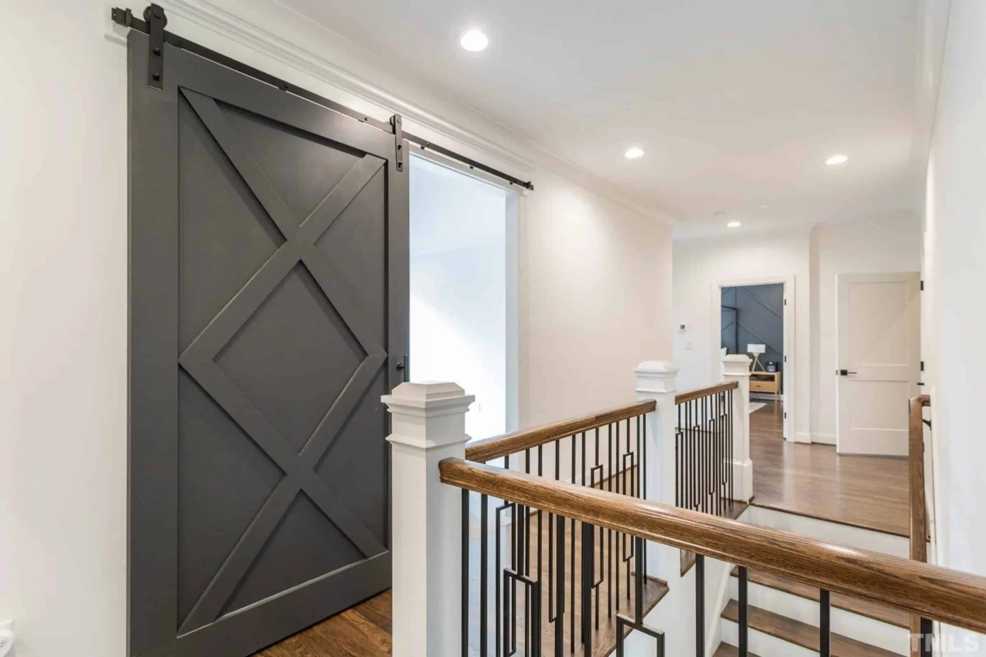 Elegant 3-Story house Plan with CAD Blueprint & Modern Designs