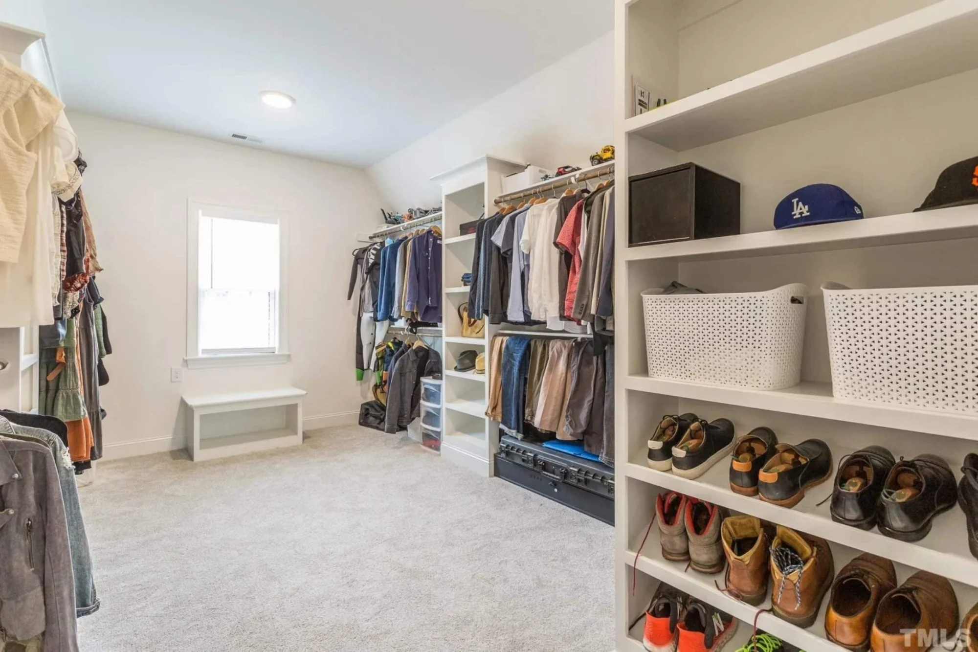 Elegant 3-Story house Plan with CAD Blueprint & Modern Designs