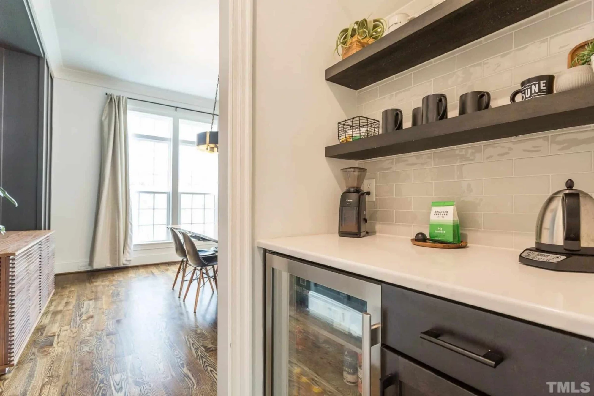 Elegant 3-Story house Plan with CAD Blueprint & Modern Designs