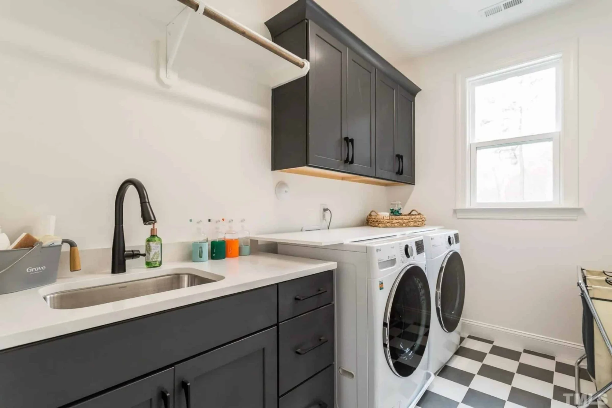 Elegant 3-Story house Plan with CAD Blueprint & Modern Designs