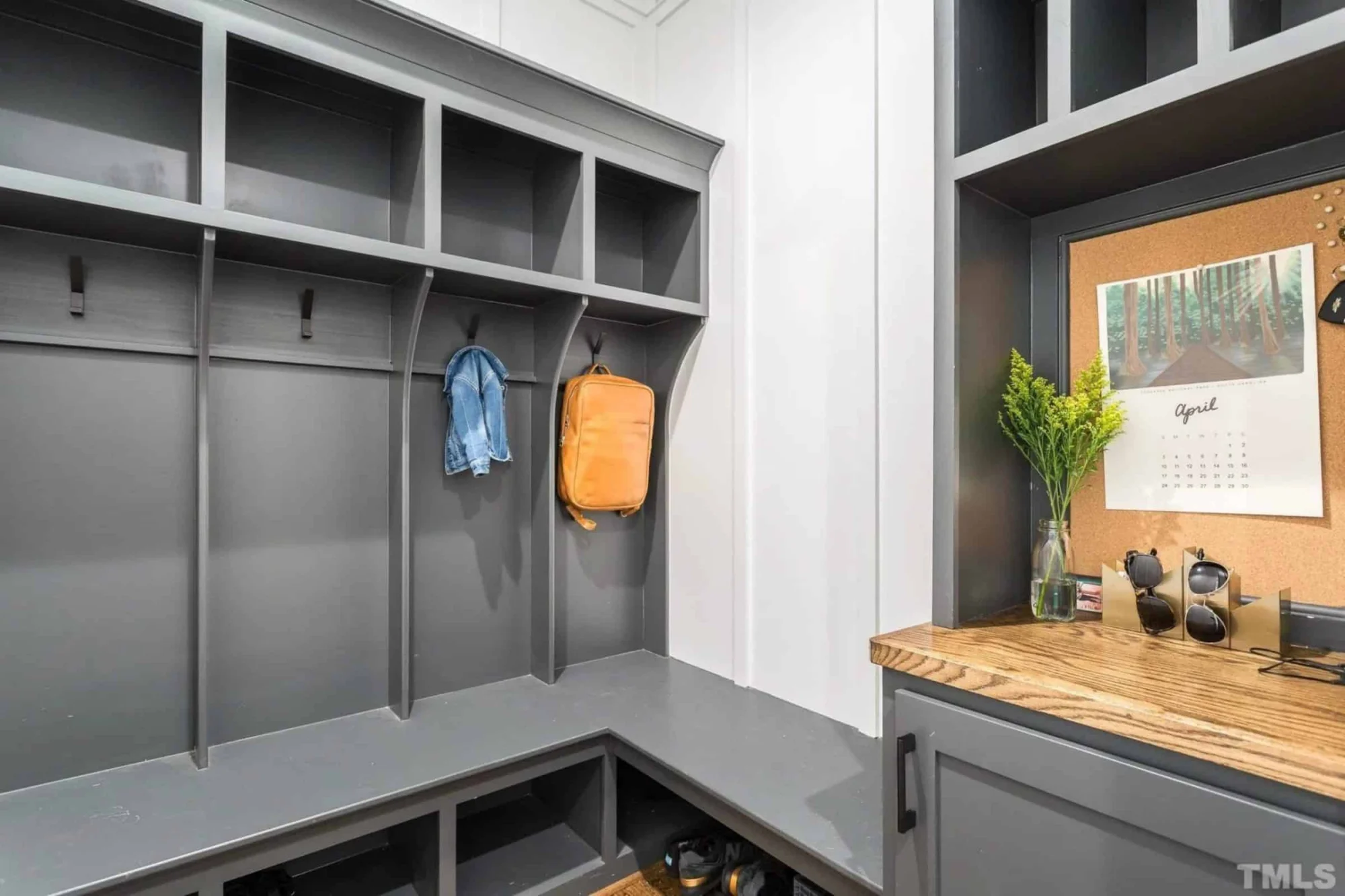 Elegant 3-Story house Plan with CAD Blueprint & Modern Designs