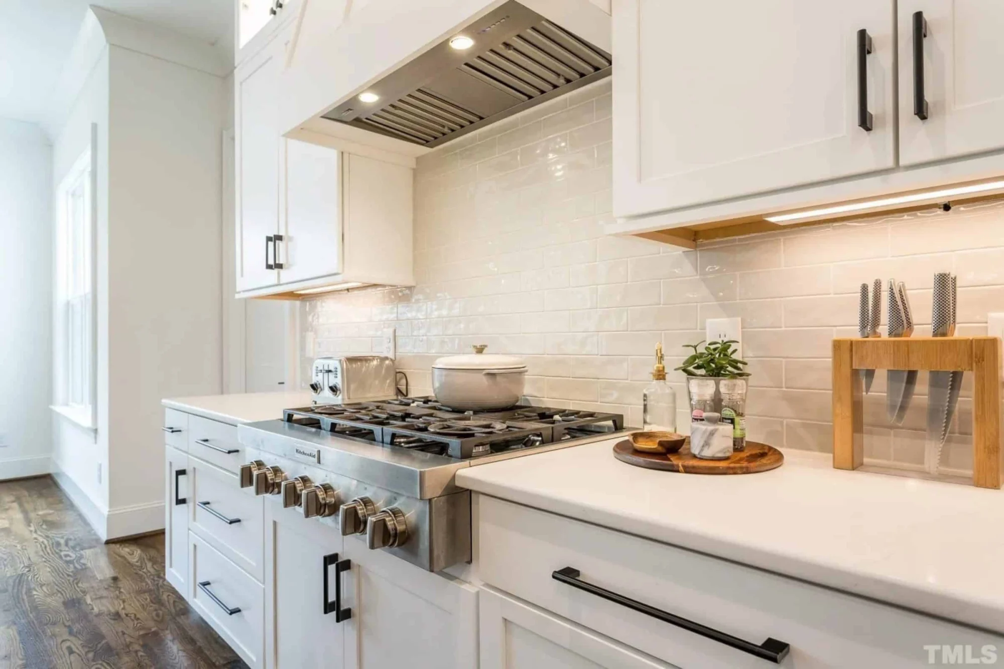 Elegant 3-Story house Plan with CAD Blueprint & Modern Designs