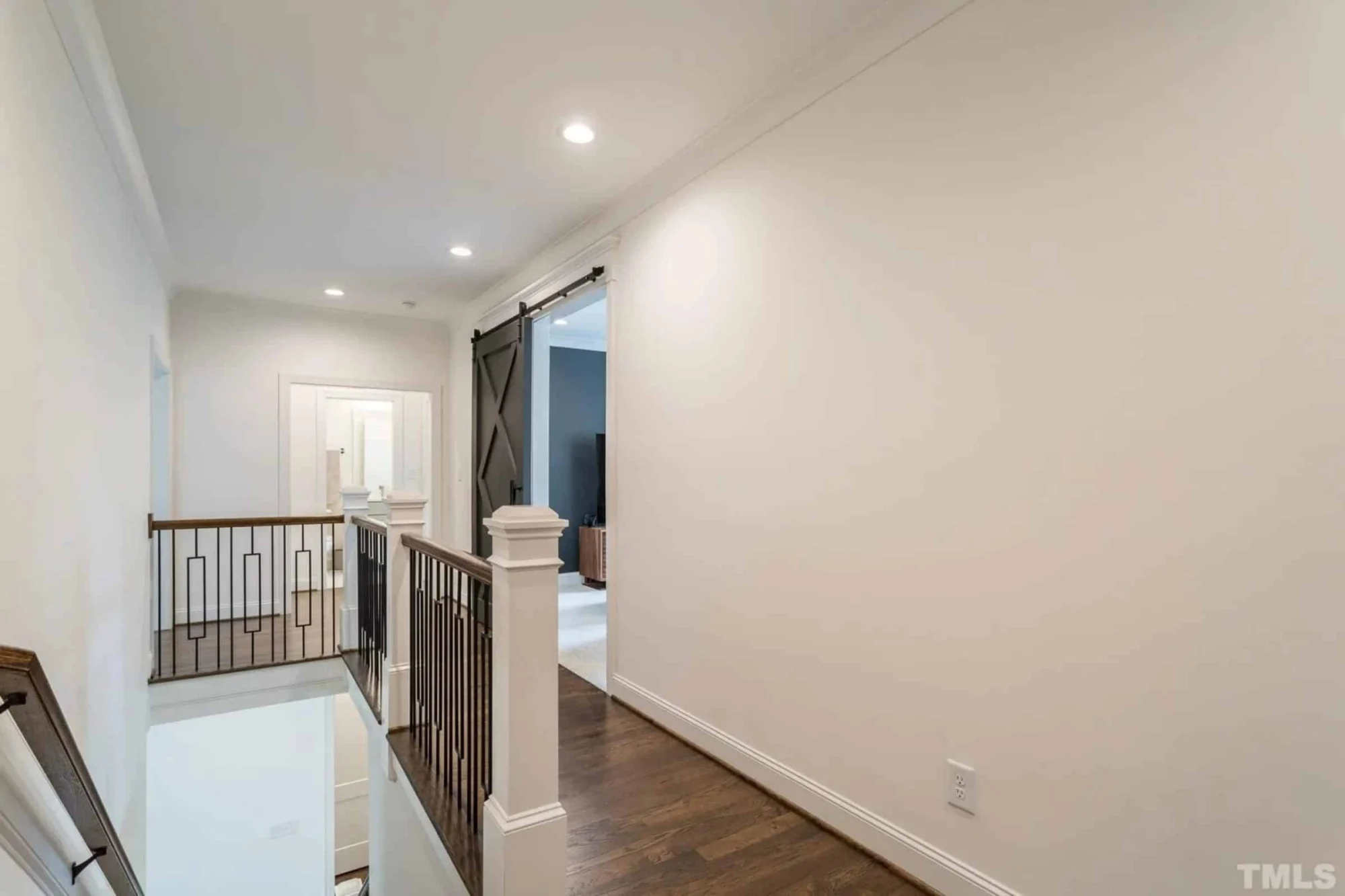 Elegant 3-Story house Plan with CAD Blueprint & Modern Designs