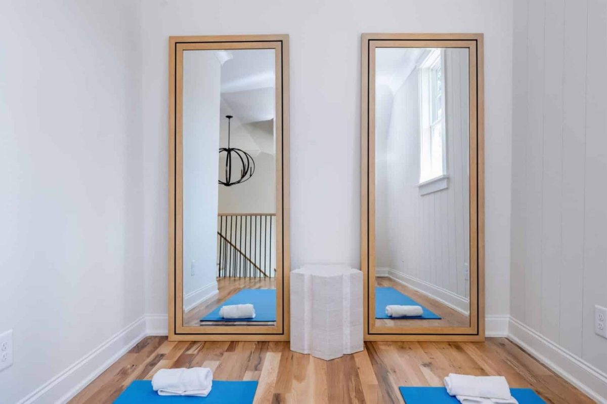 Spacious house Plan with Vaulted Ceilings, CAD Designs & Blueprint