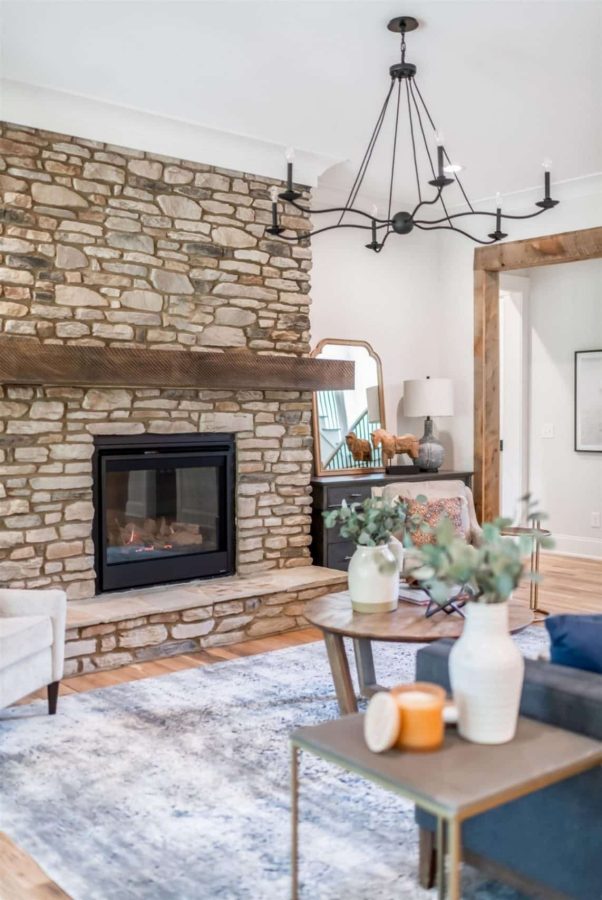 Spacious house Plan with Vaulted Ceilings, CAD Designs & Blueprint