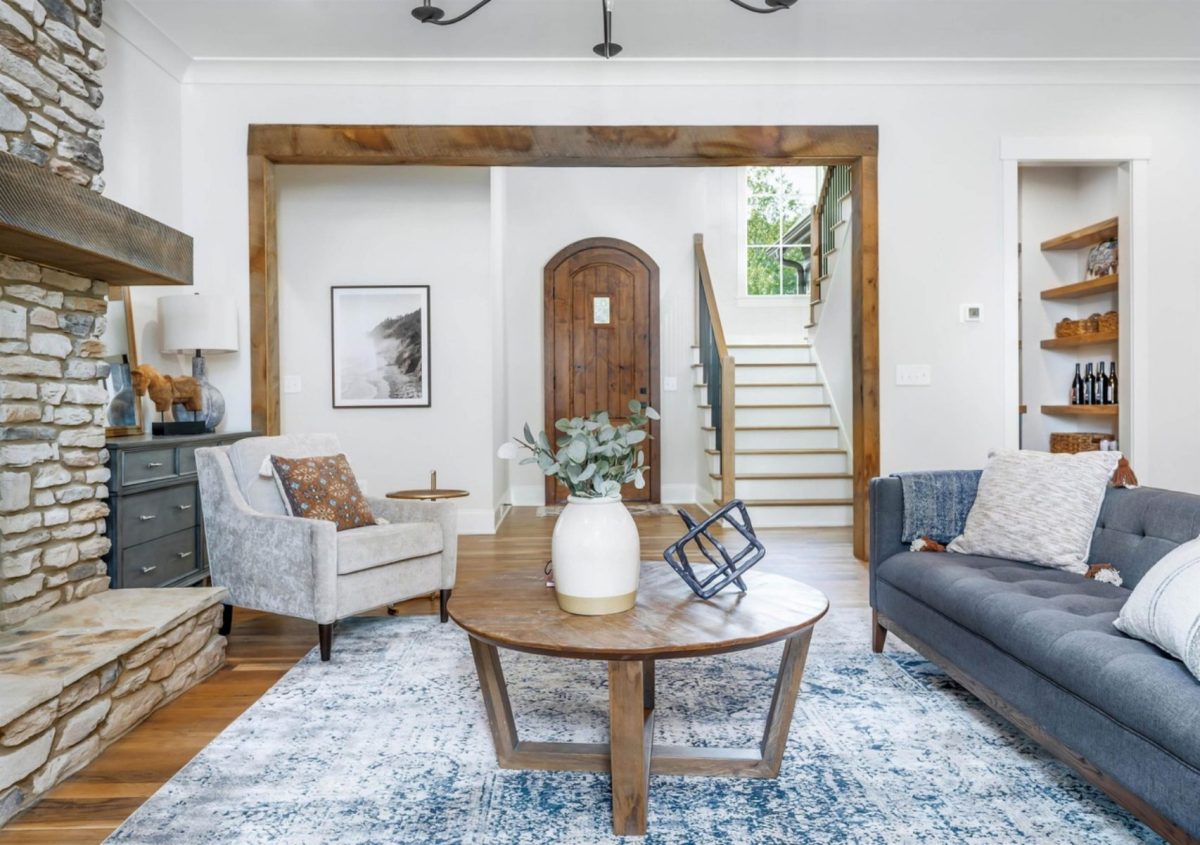 Spacious house Plan with Vaulted Ceilings, CAD Designs & Blueprint