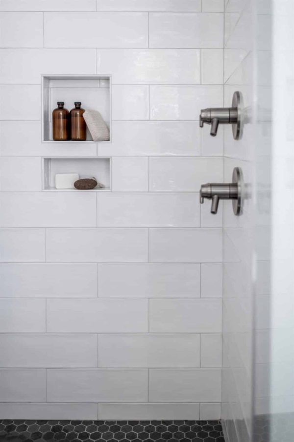 Spacious house Plan with Vaulted Ceilings, CAD Designs & Blueprint