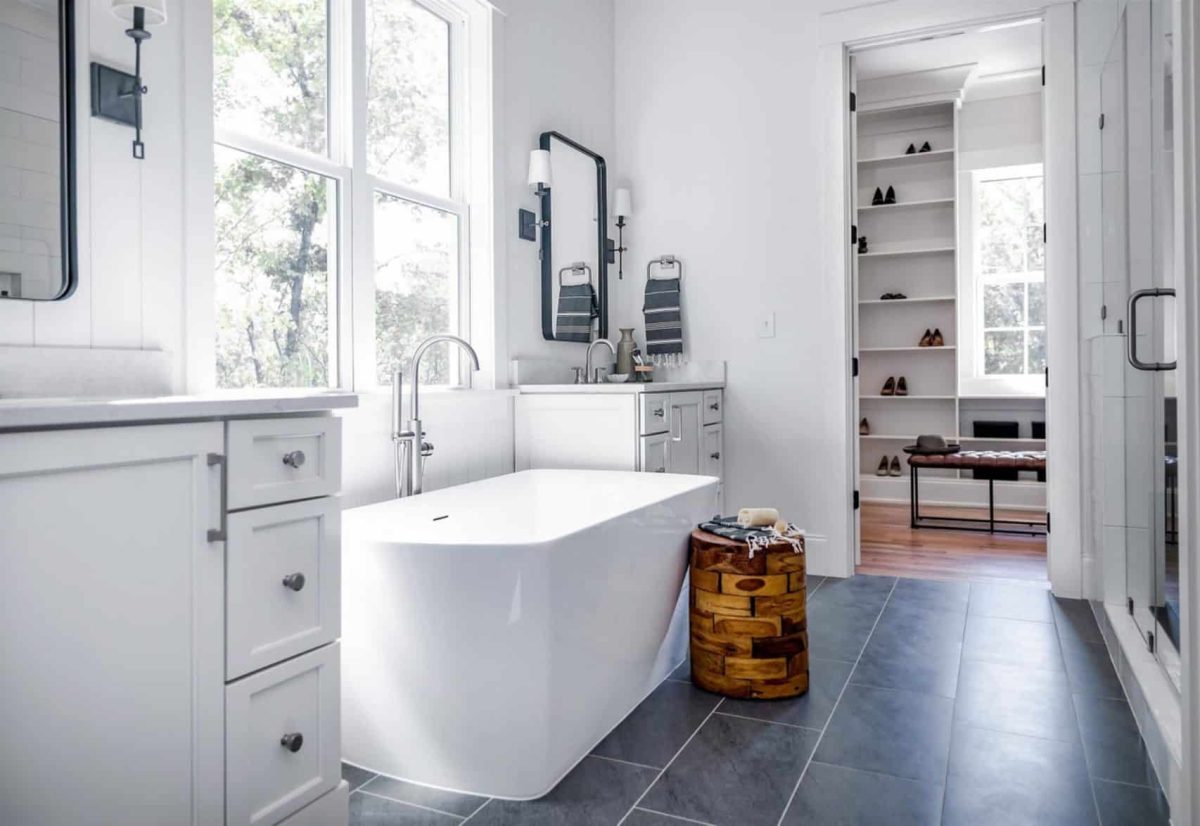 Spacious house Plan with Vaulted Ceilings, CAD Designs & Blueprint