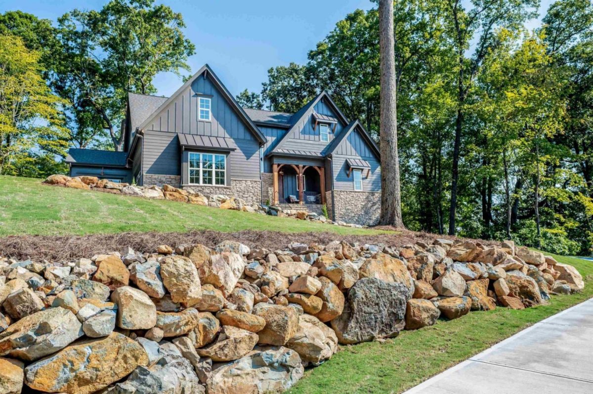 Spacious house Plan with Vaulted Ceilings, CAD Designs & Blueprint