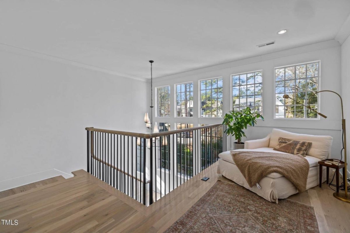 Modern house Floor Plan with CAD Designs and Blueprint Details