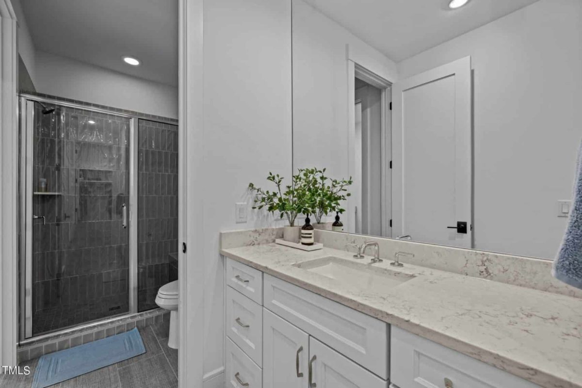 Modern house Floor Plan with CAD Designs and Blueprint Details