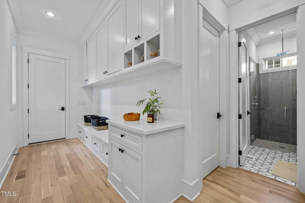 Modern house Floor Plan with CAD Designs and Blueprint Details