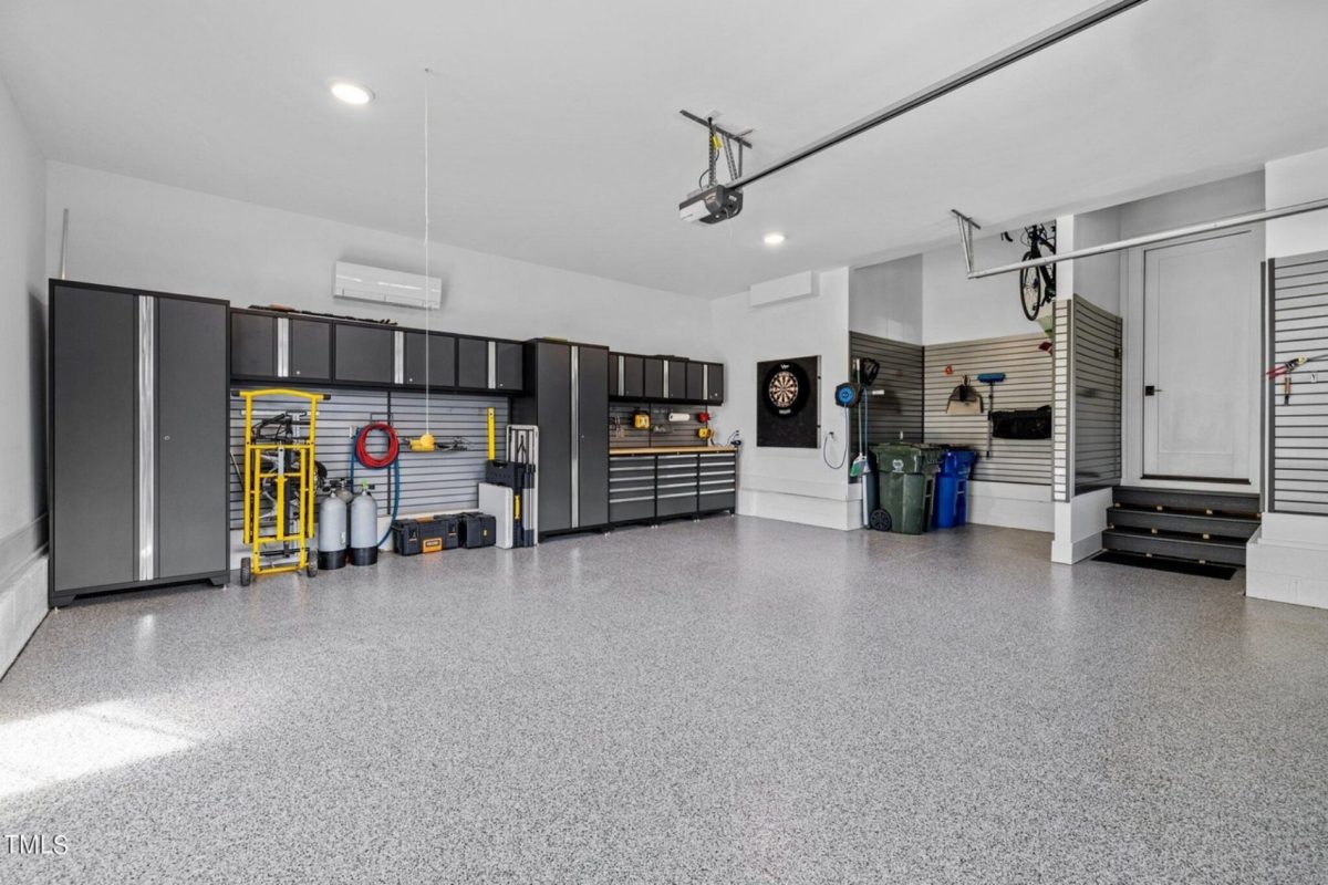 Modern house Floor Plan with CAD Designs and Blueprint Details