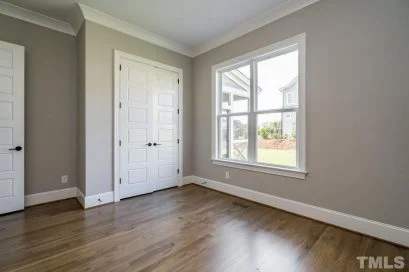 Custom Transitional house Plan with 5 Bedrooms