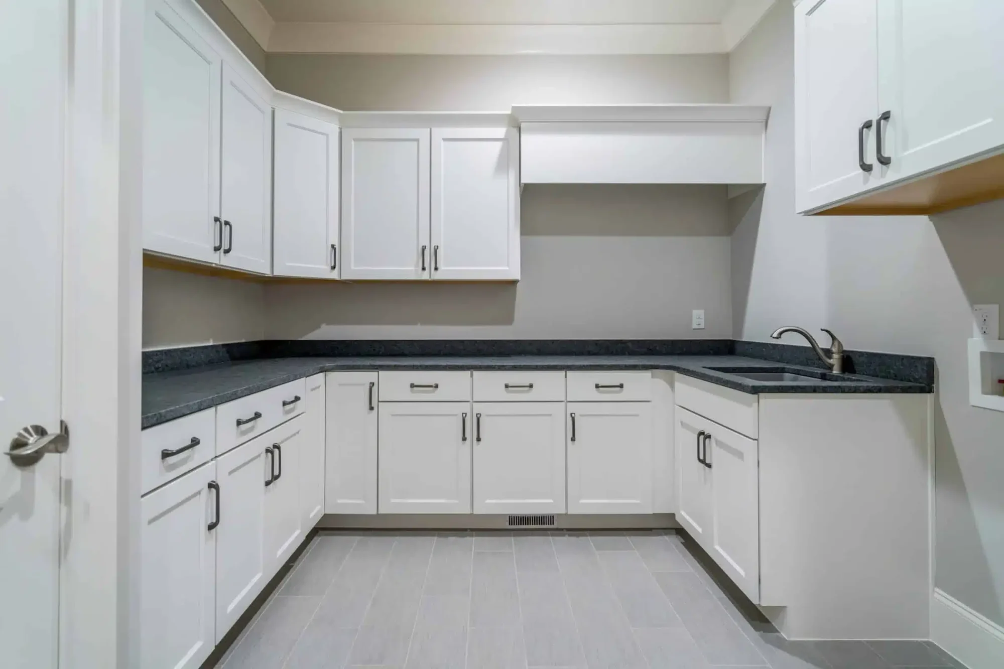 Luxury house Plan with 2 Story Blueprint