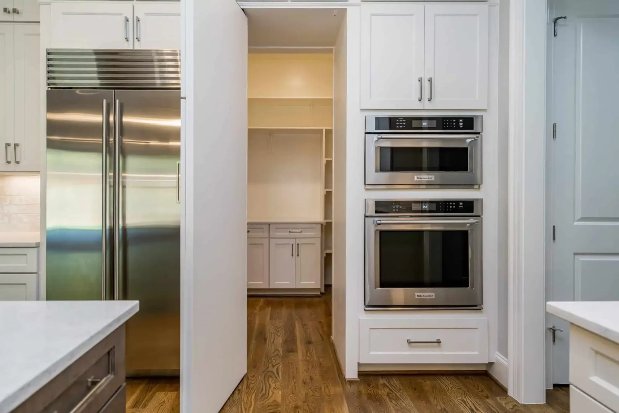 Luxury house Plan with 2 Story Blueprint