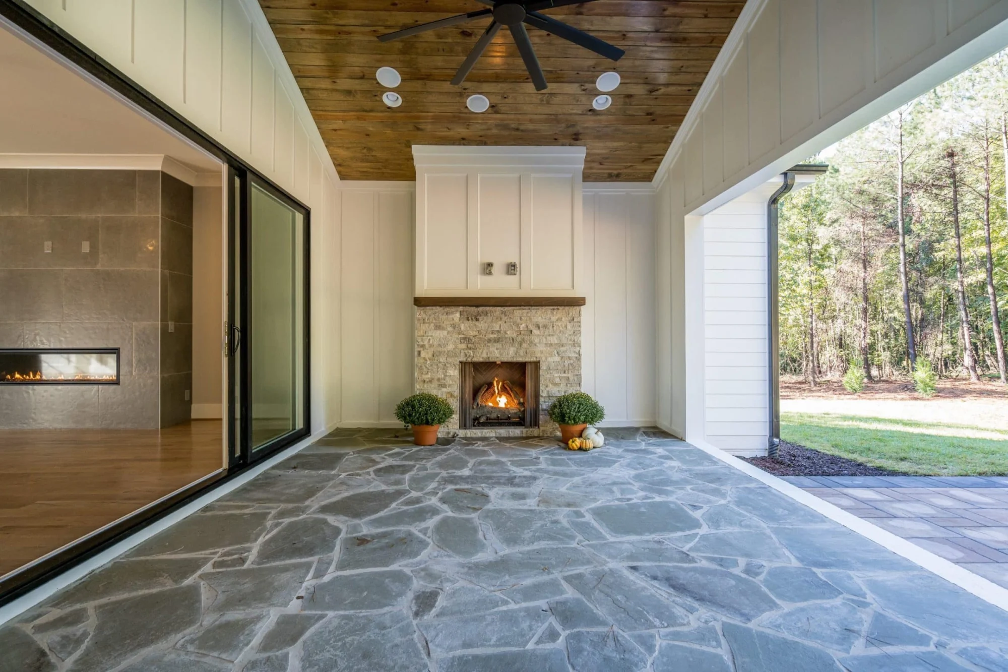 Exquisite house Plan with CAD Blueprint & Floor Designs