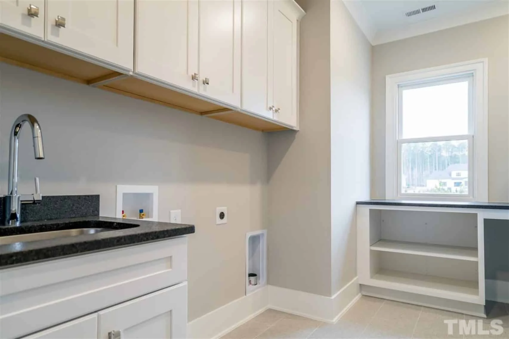 19-1766 HOUSE PLAN - Elegant Tudor-Style House Plan – 5 Bed, 5+ Bath, 4,183 Sq. Ft. 22 Elegant Tudor-Style house Plan with Detailed CAD Blueprints