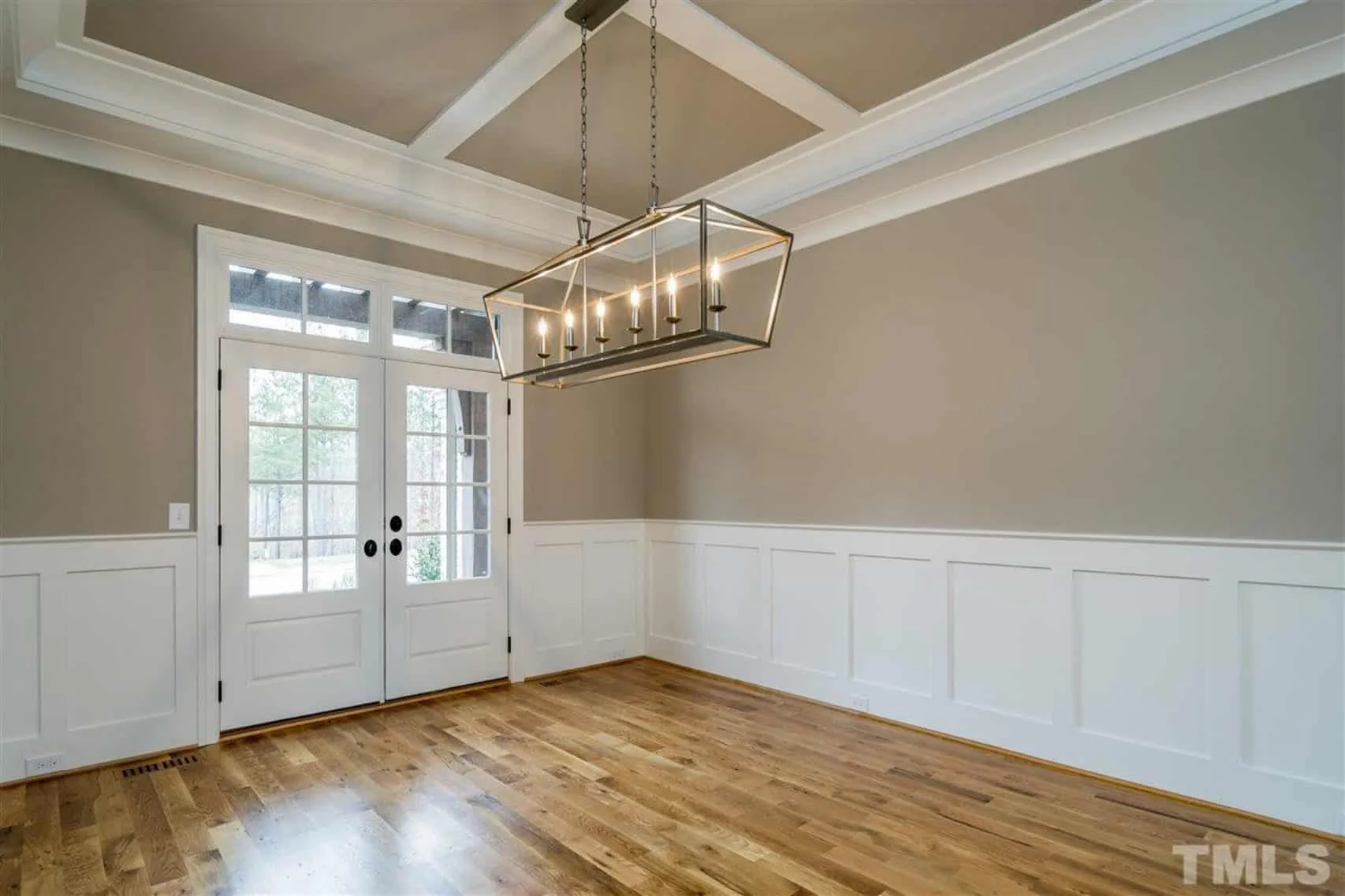 19-1766 HOUSE PLAN - Elegant Tudor-Style House Plan – 5 Bed, 5+ Bath, 4,183 Sq. Ft. 16 Elegant Tudor-Style house Plan with Detailed CAD Blueprints