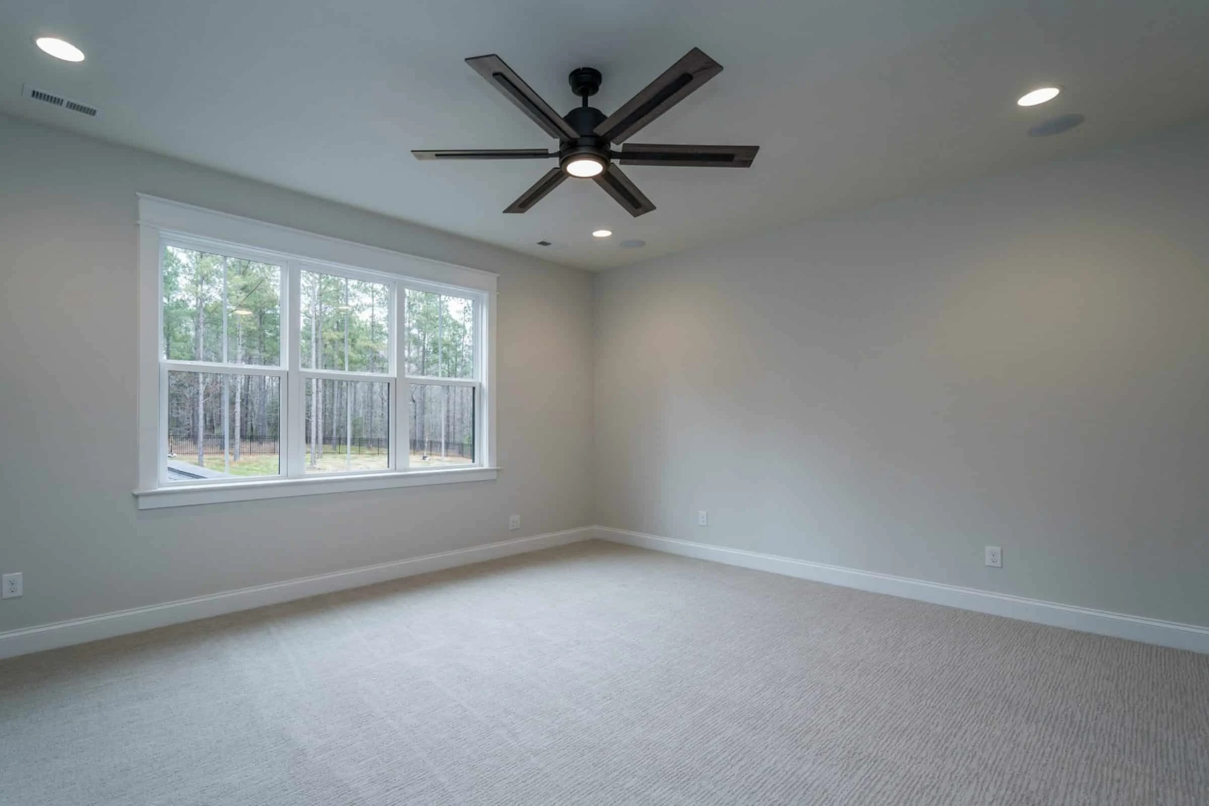 19-1654 HOUSE PLAN - Beautiful Craftsman House Plan with Detailed Floor Blueprint 19 Beautiful Craftsman house Plan with Detailed Floor Blueprint