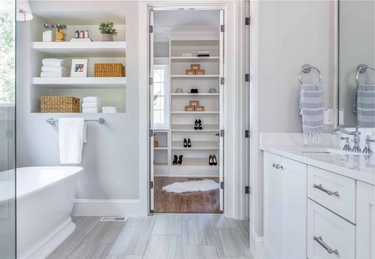 Stunning house Plan with Blueprint Designs for Builders