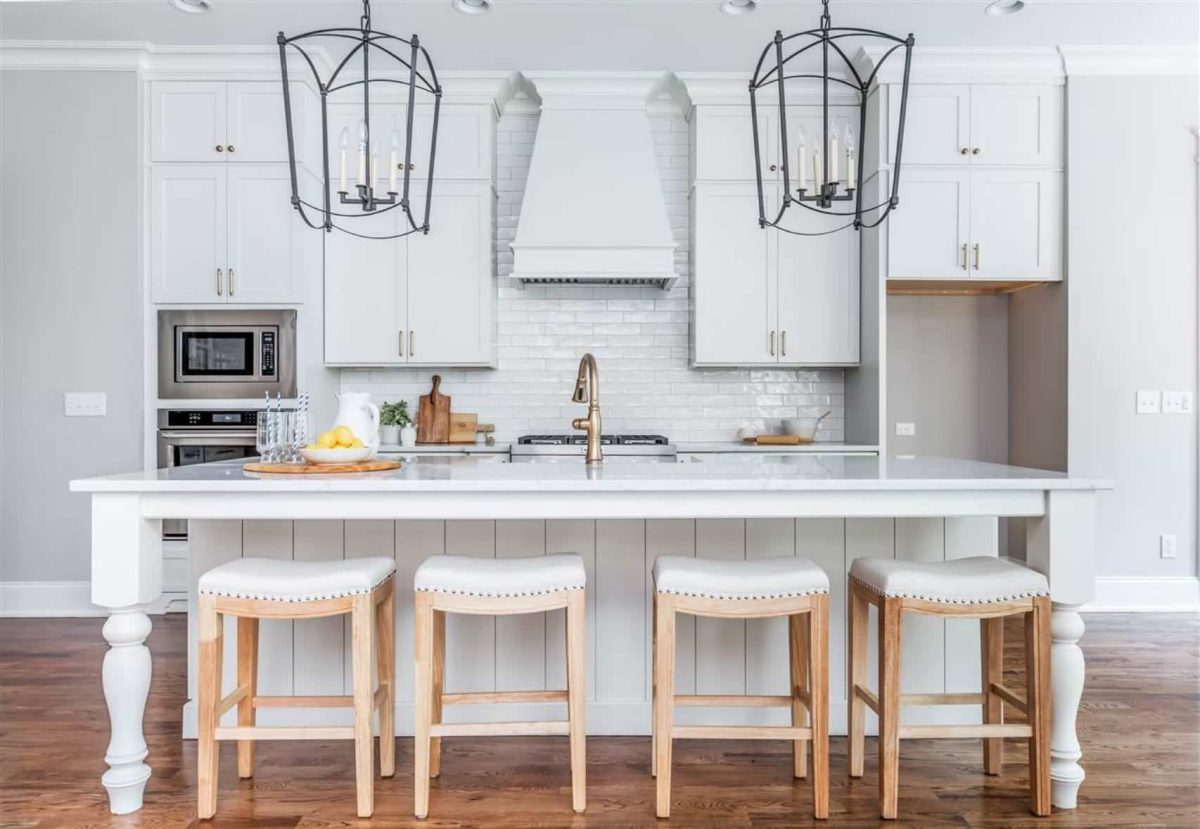 Stunning house Plan with Blueprint Designs for Builders