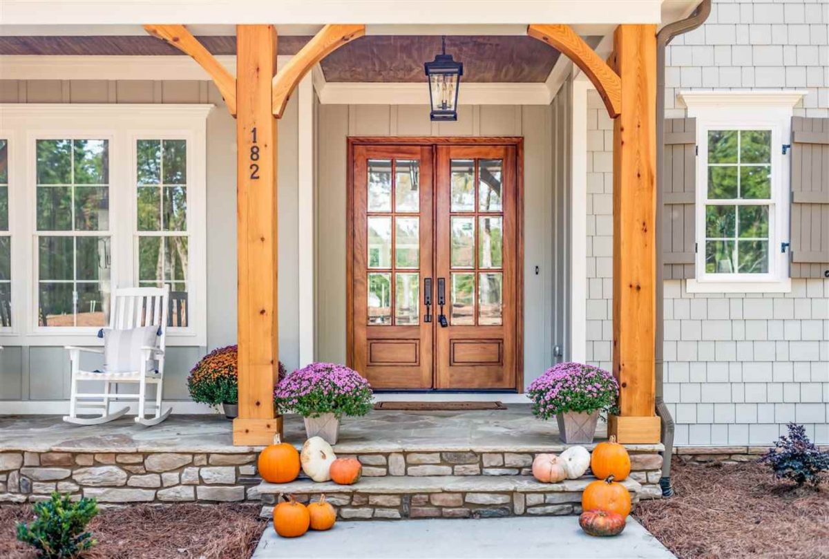 Stunning house Plan with Blueprint Designs for Builders