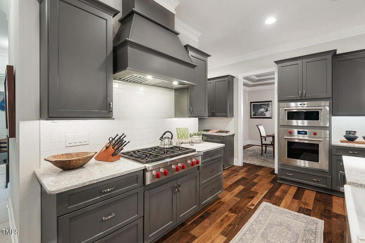 Elegant house Floor Plan: CAD Blueprint with Modern Designs