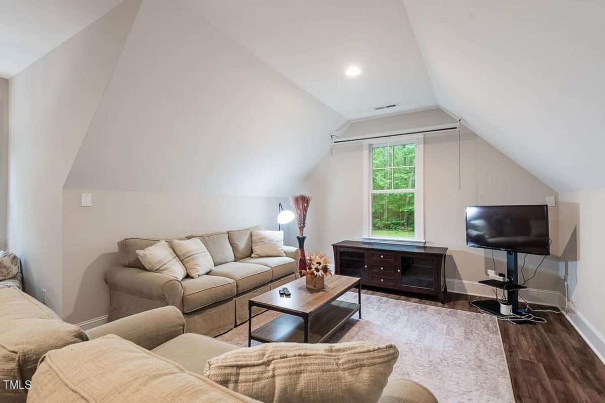 Elegant house Floor Plan: CAD Blueprint with Modern Designs