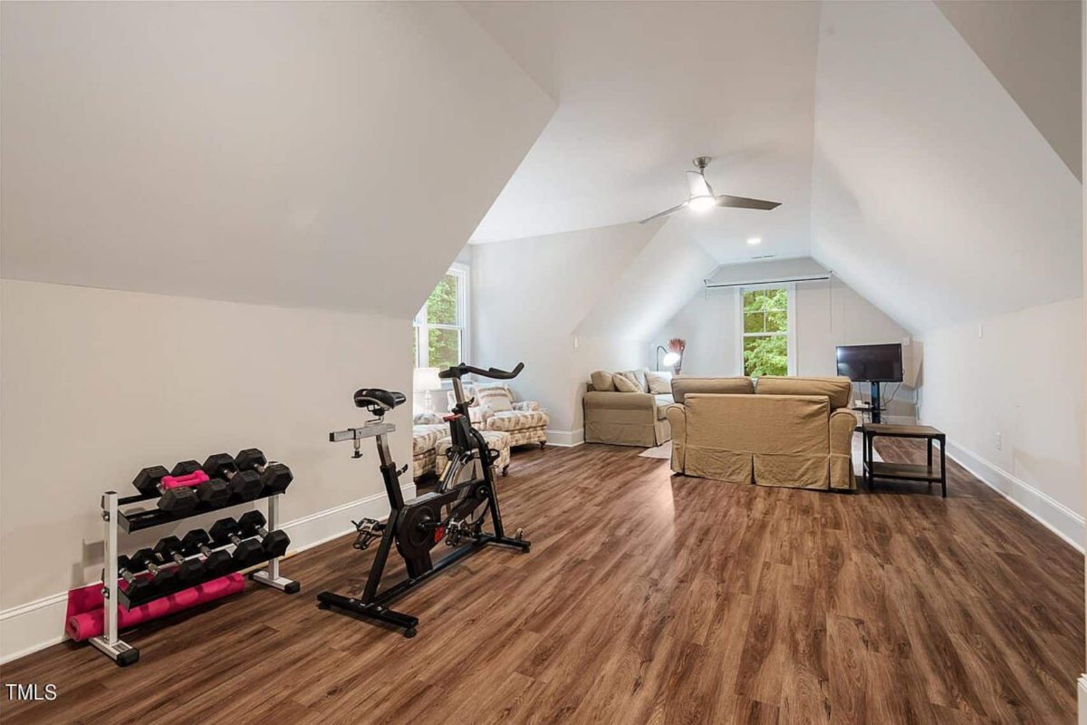 Elegant house Floor Plan: CAD Blueprint with Modern Designs